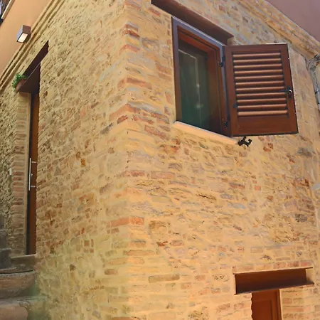 Borgo Venus 로카 산 지오반니